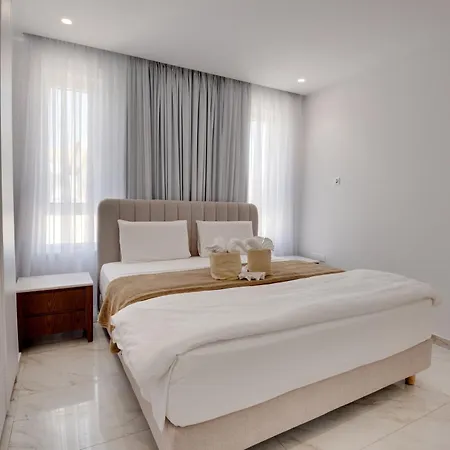 Oniro Makenzy * 拉纳卡