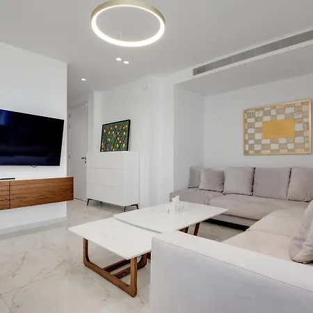 Apartmán Oniro Makenzy Larnaca