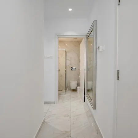 Lejlighed Oniro Makenzy Larnaca