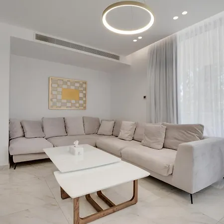 Apartmán Oniro Makenzy Larnaca
